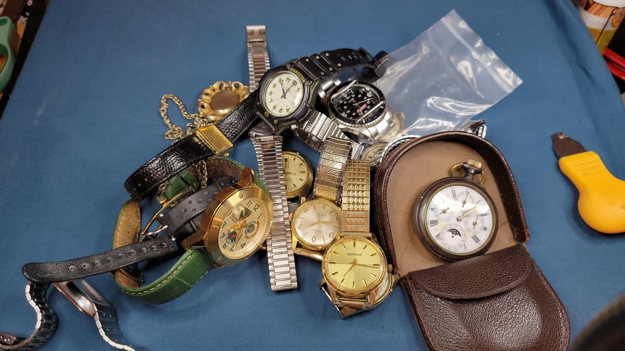 REVISANDO LA SEGUNDA BOLSA DE RELOJES COMPRADOS EN LAS PULGAS