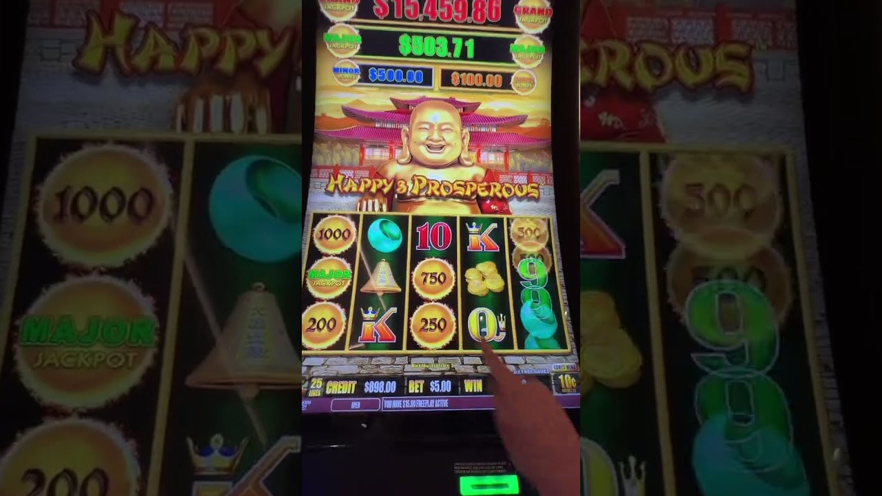 How I turn free play into cash! #casino #slotscasinogames #freeplay #casinolife