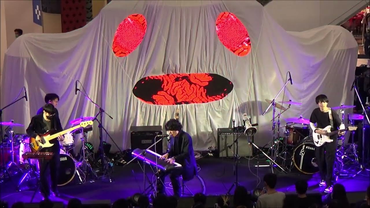 ADORA  Live in GENE LAB Live Halloween Mini Concert @centralwOrld #3