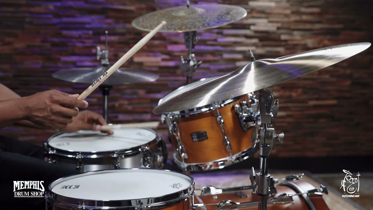Istanbul Agop 22