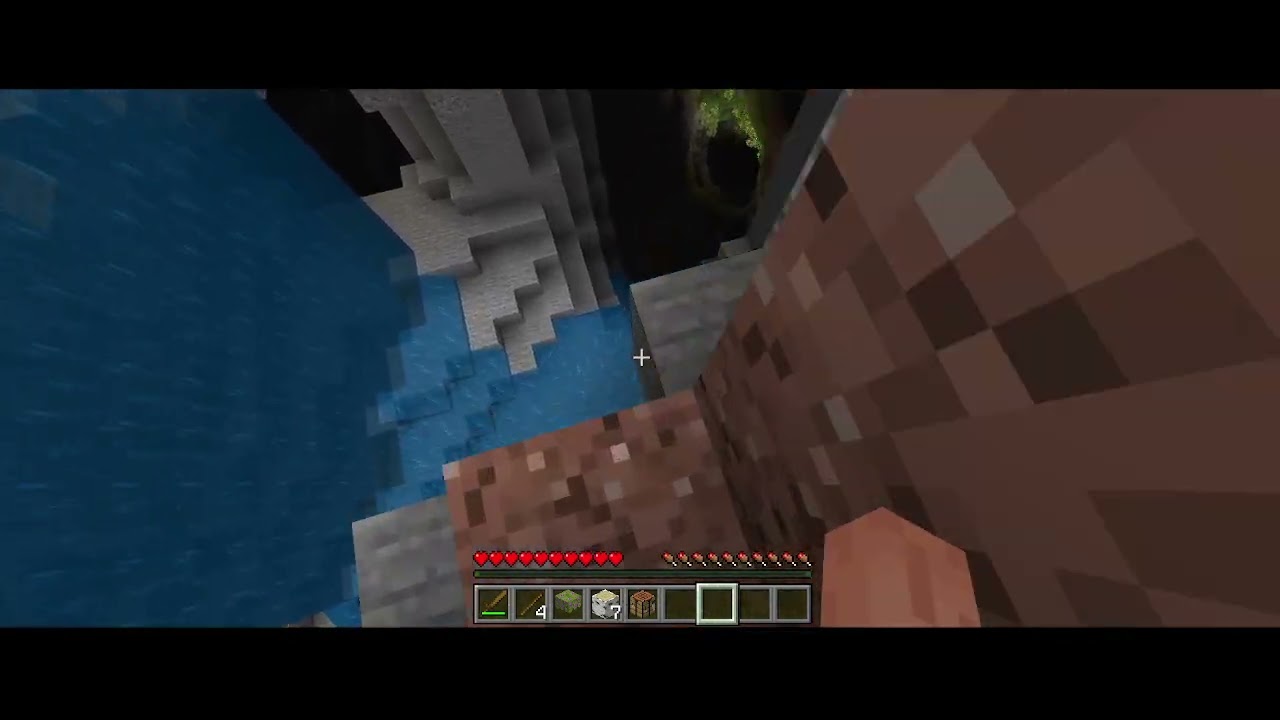 playing diamond race in minecraft