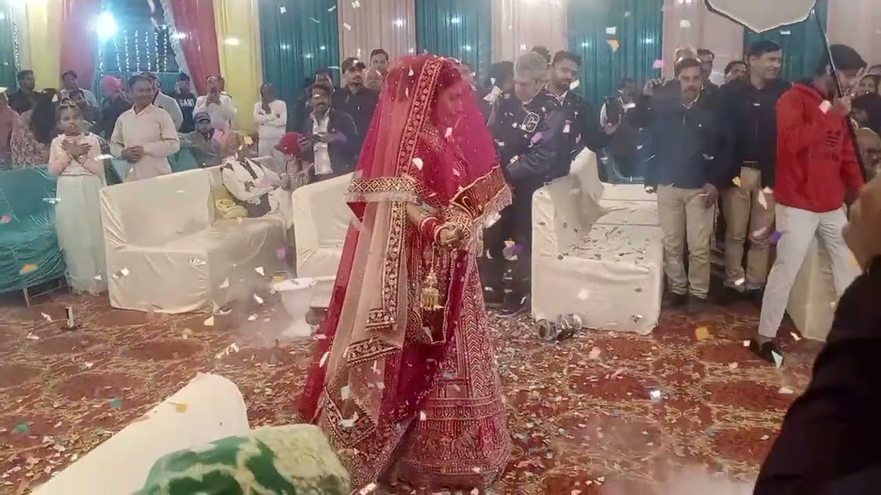 भाभी जी का शानदार वैलकम #vlogvedio #youtube #tranding #dulhan 👌👍🙏😍
