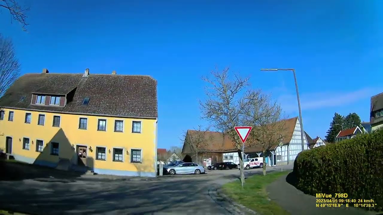 D: Gemeinde Wörnitz. Landkreis Ansbach Rundfahrt durch den Ort April 2023