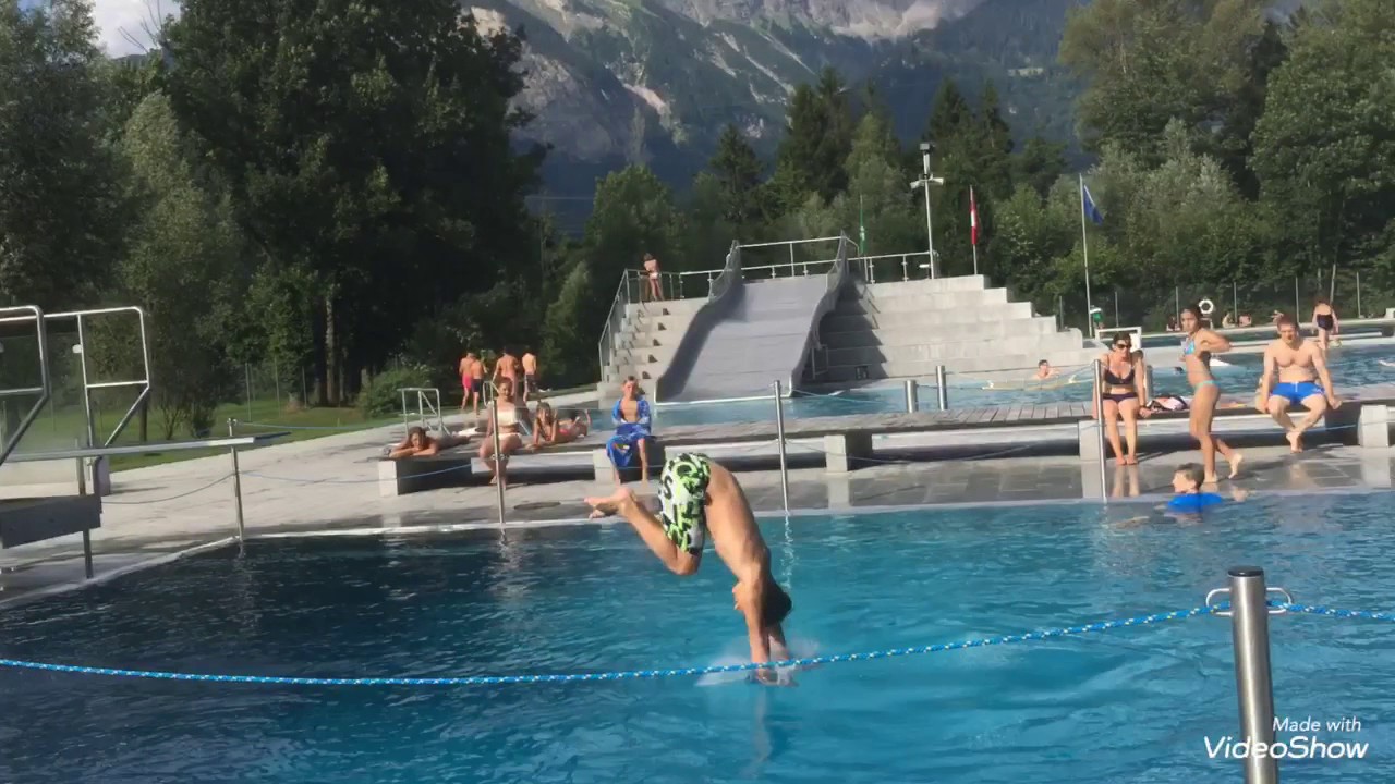 Sprungturm Freestyle Tricks