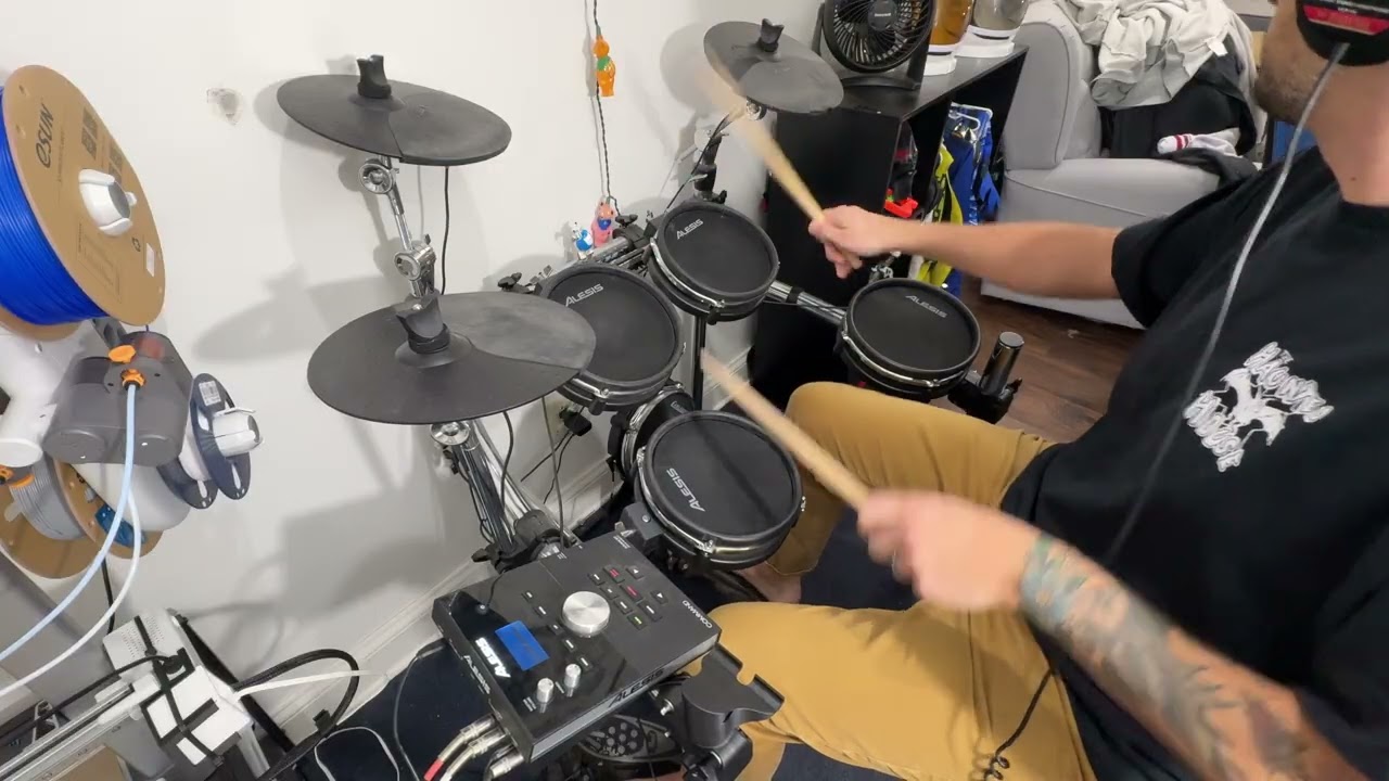 Famous (Drum Cover) - The Internet