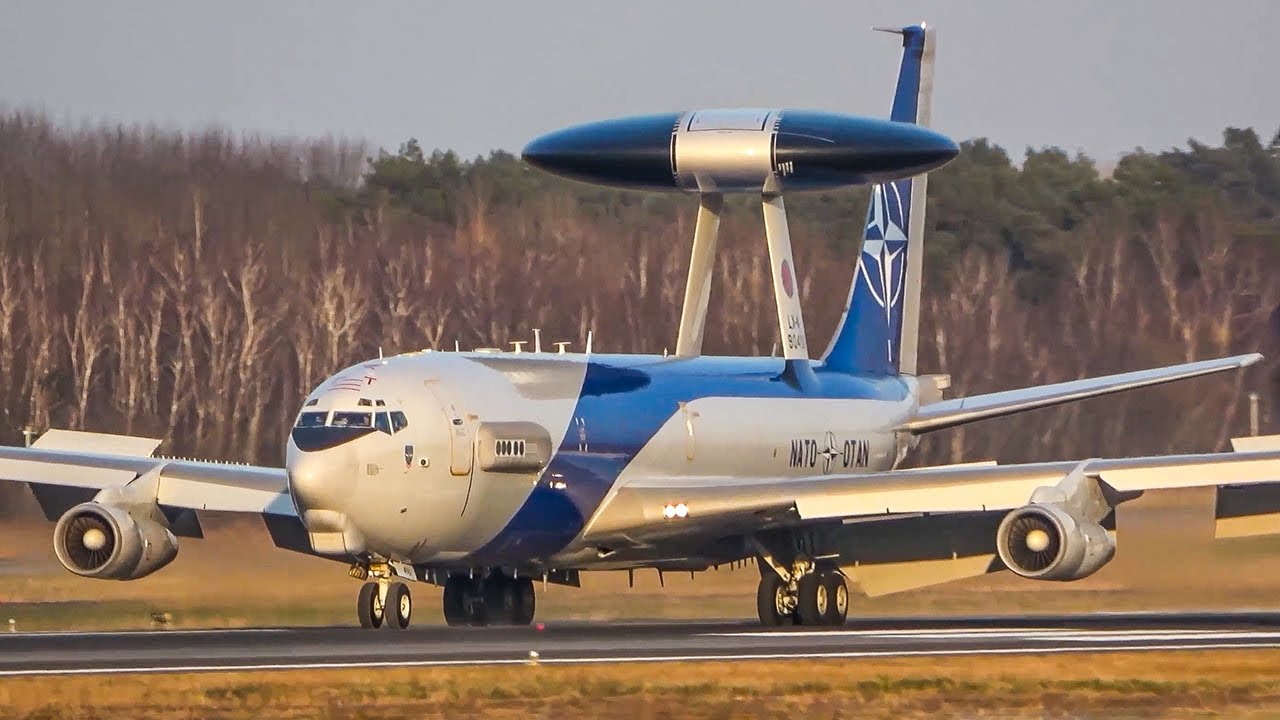 60 MINUTES PURE AVIATION - Classic Planes only - Tupolev TU154, Boeing 707, B727, IL76, DC8 ... (4K)