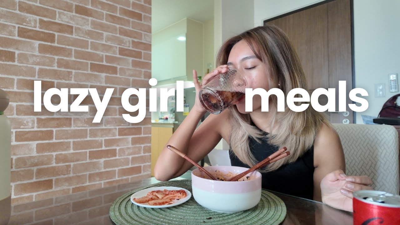 a realistic what i eat in a day