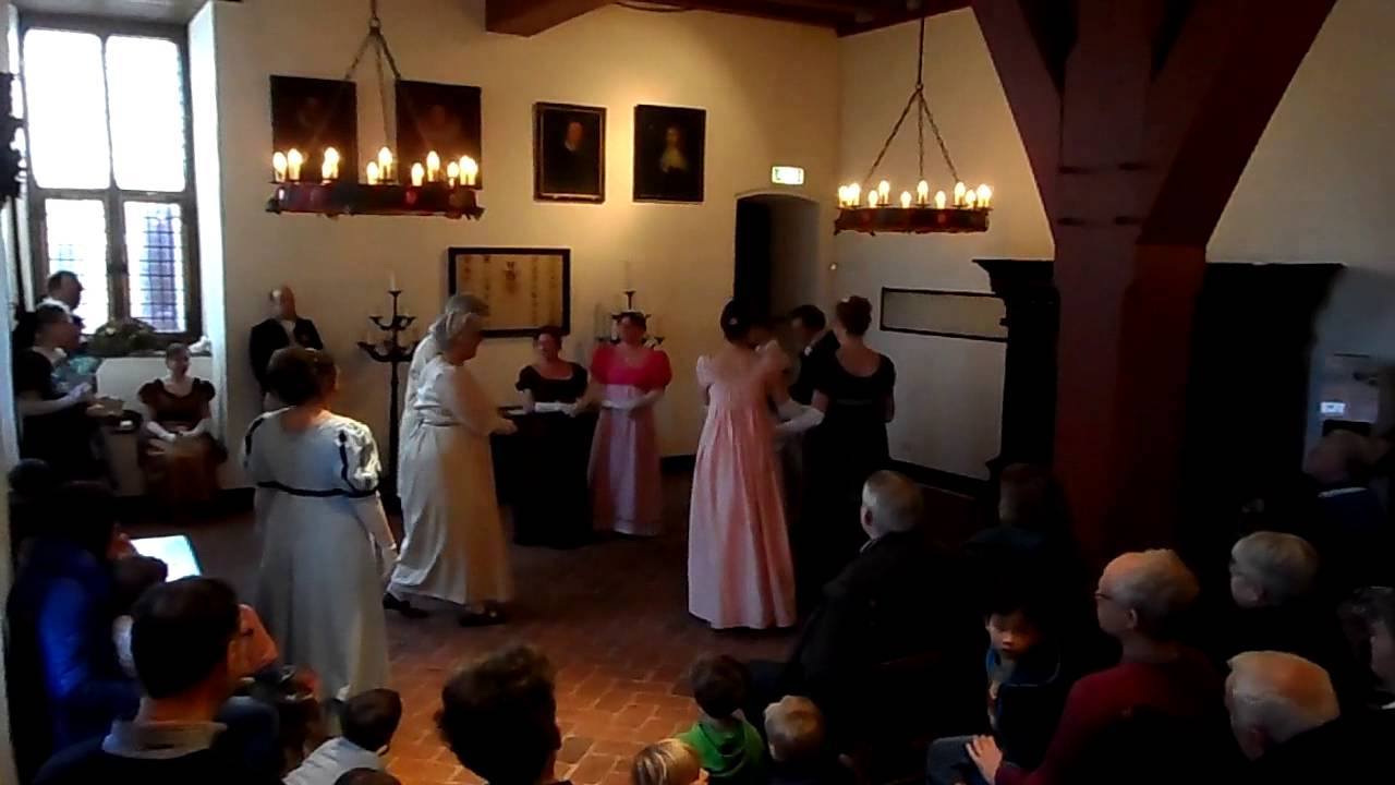 Wolves'Grove Regency Dancers -  Gallini's Allemande