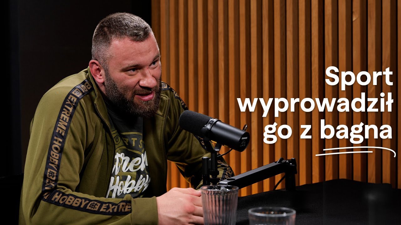 „Zostaw to bagno, idź w sport” - Adam Pałasz o ciężkiej przeszłości, narkotykach i zmianie.