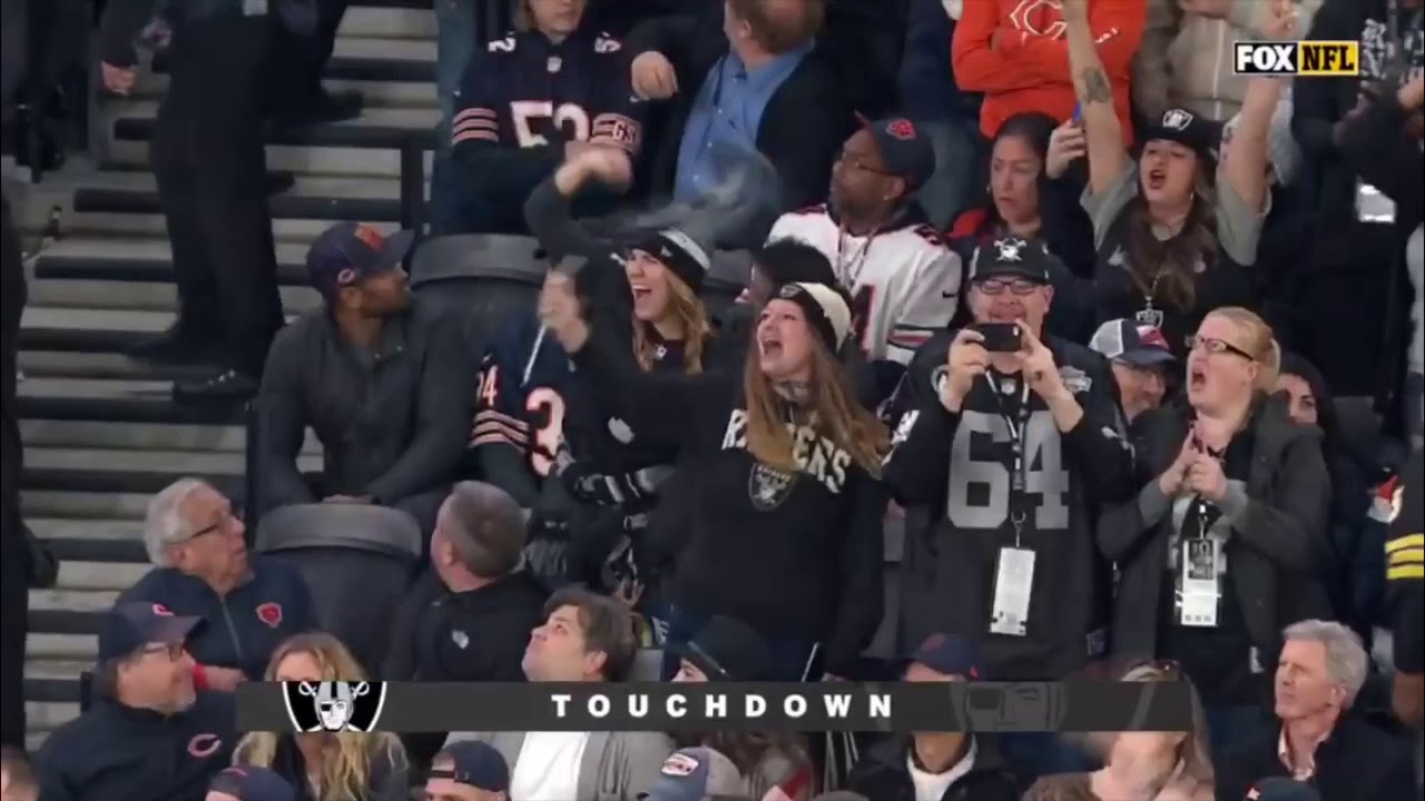 Josh Jacobs jumps over bears Defensive Line for a Raiders TD. (Week 5)