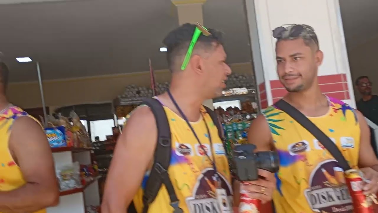 Eu e o bloco disk gelada de Timbaúba 