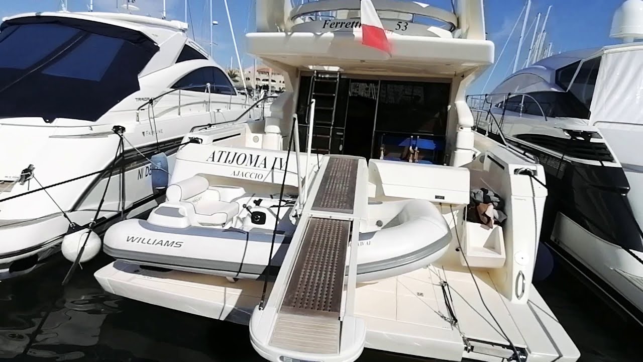 Ferretti 53 par vendu