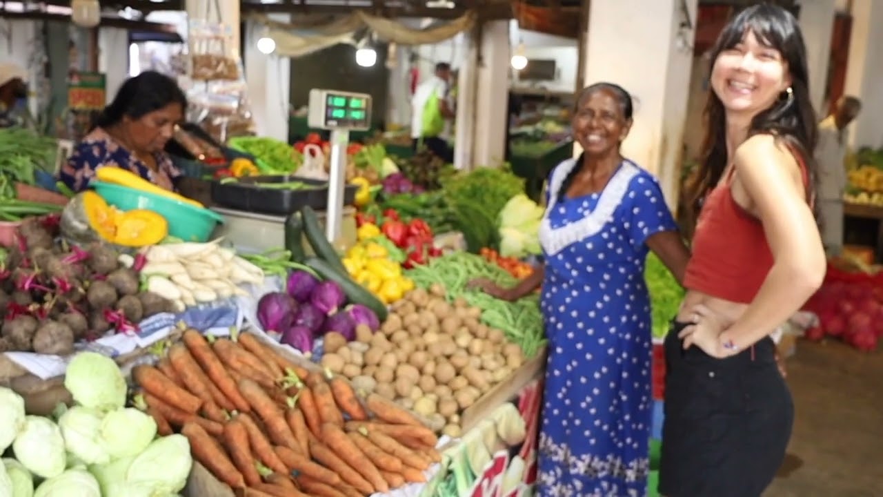 1 - First Vlog and Trip to the Market in Hikkaduwa Sri Lanka