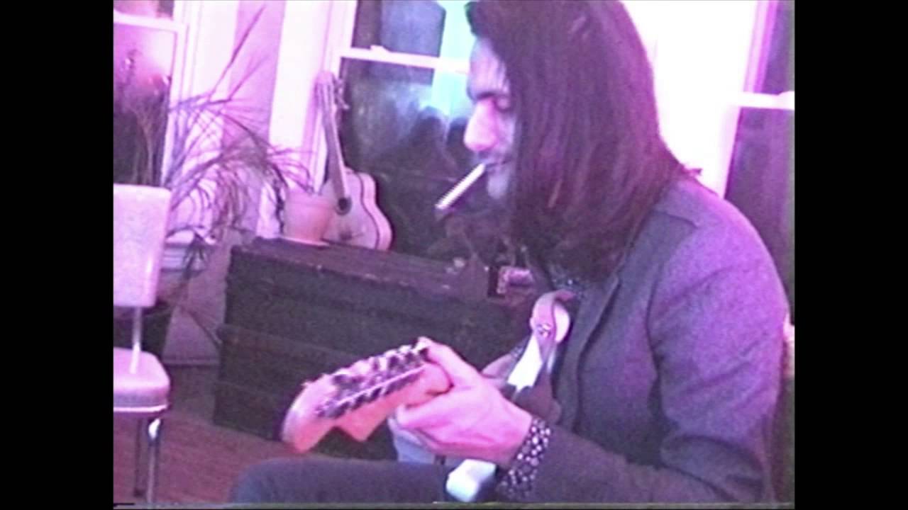 Michael Rault- Too All My Friends (OFFICIAL MUSIC VIDEO)