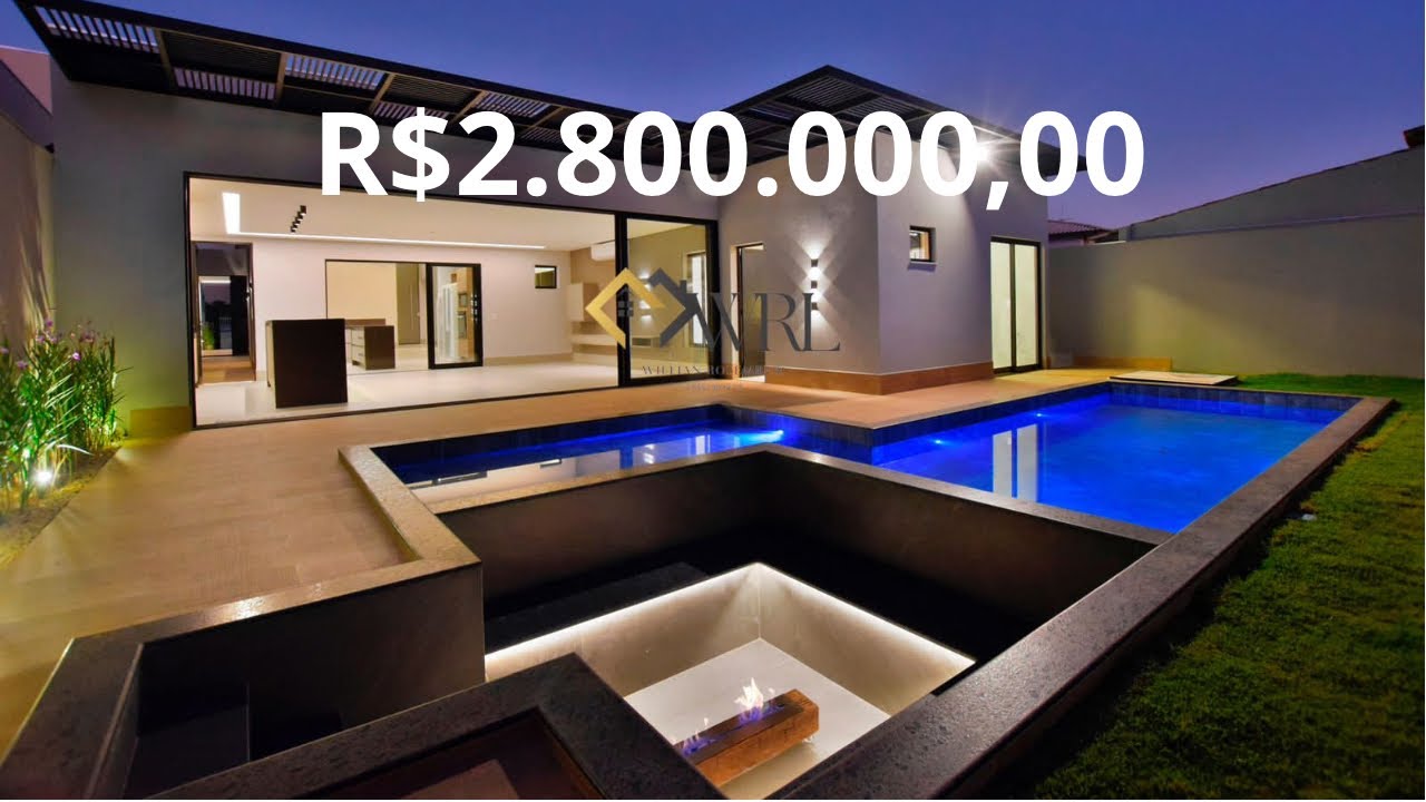 Casa nova. 4 suítes 6 garagens. Condomínio fechado. Arquitetura contemporânea. Vicente Pires DF