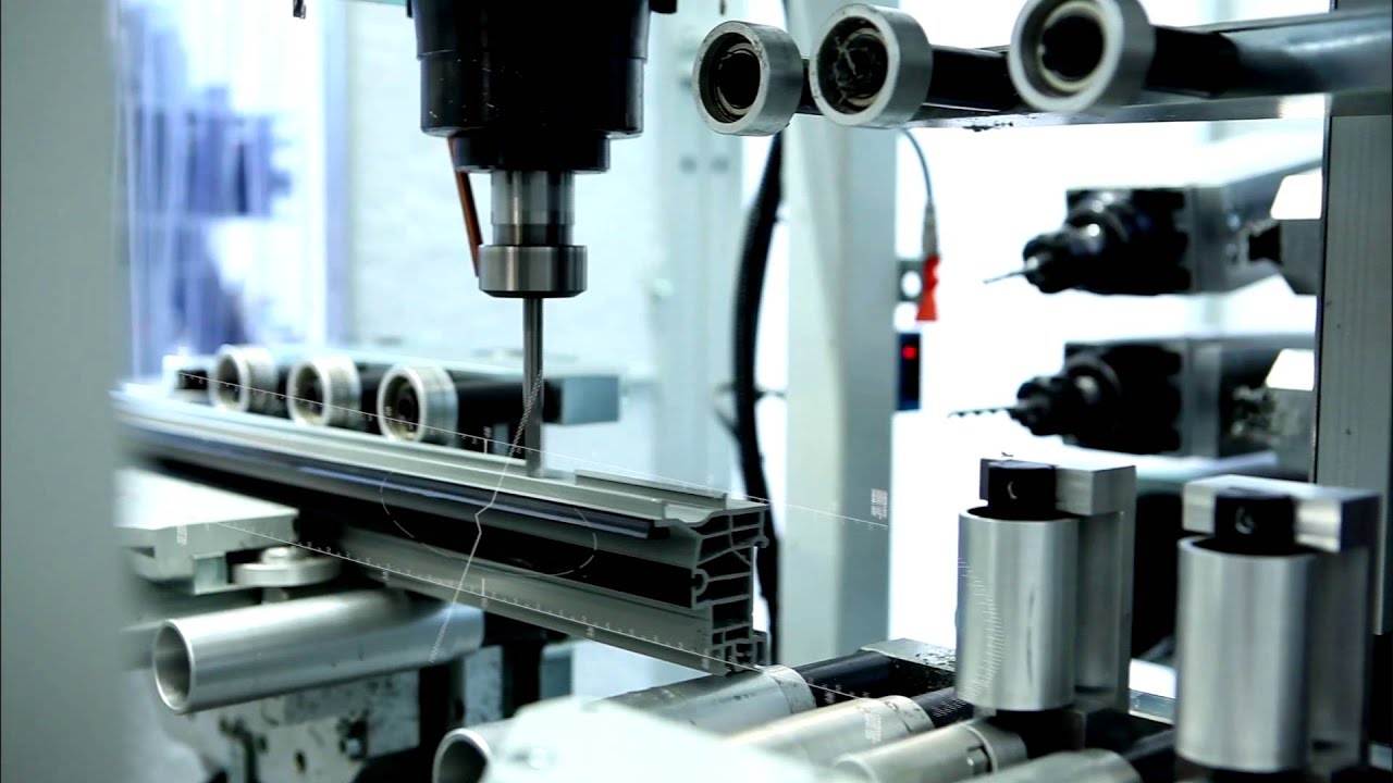Automatic aluminium window and door production