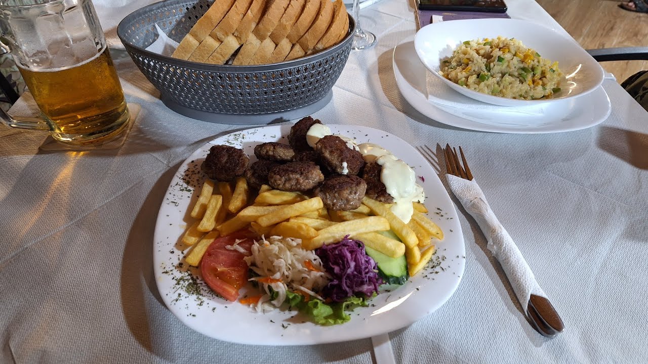 Ordering food in #Albania 🇦🇱 and price