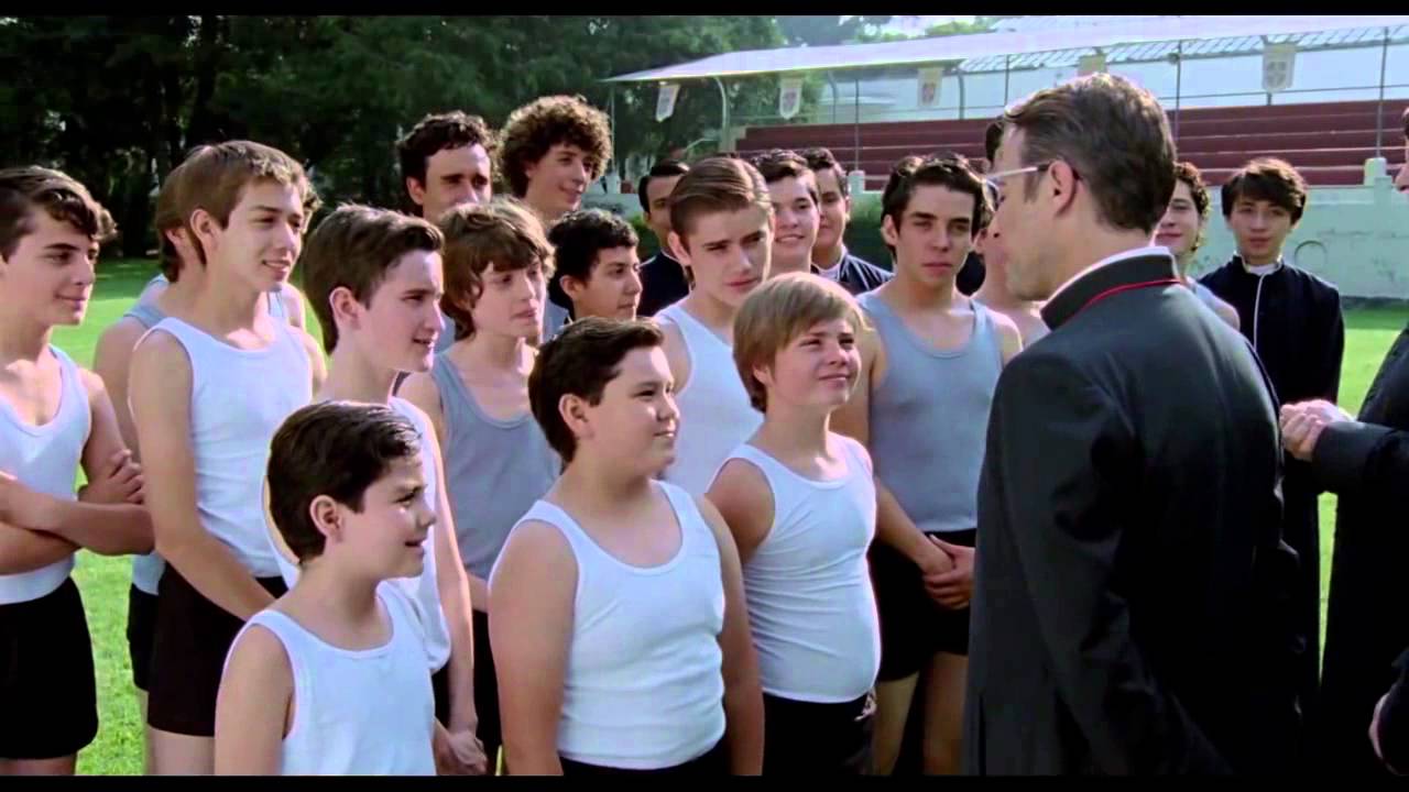 Trailer, Obediencia perfecta