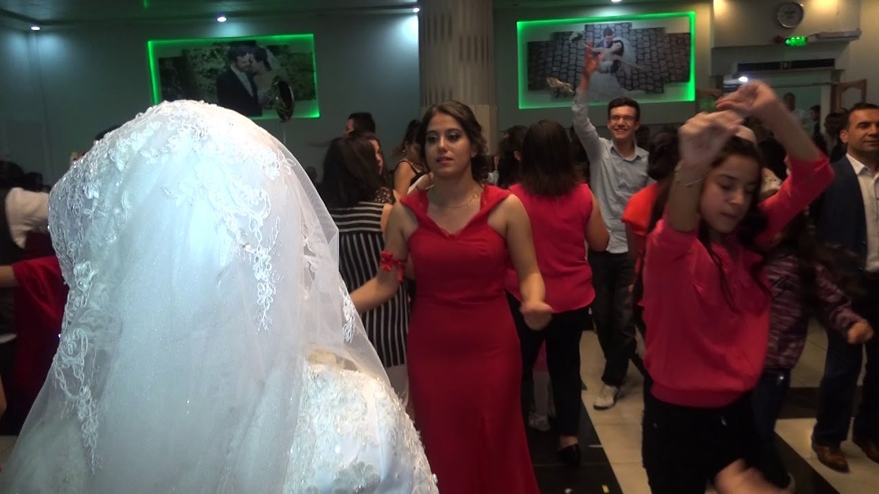 PİYANİST ÜMİT - ÇİFTETELLİ 1 İRT: 0533 722 47 30 ADANA ORKESTRA SEYMEN MÜZİK