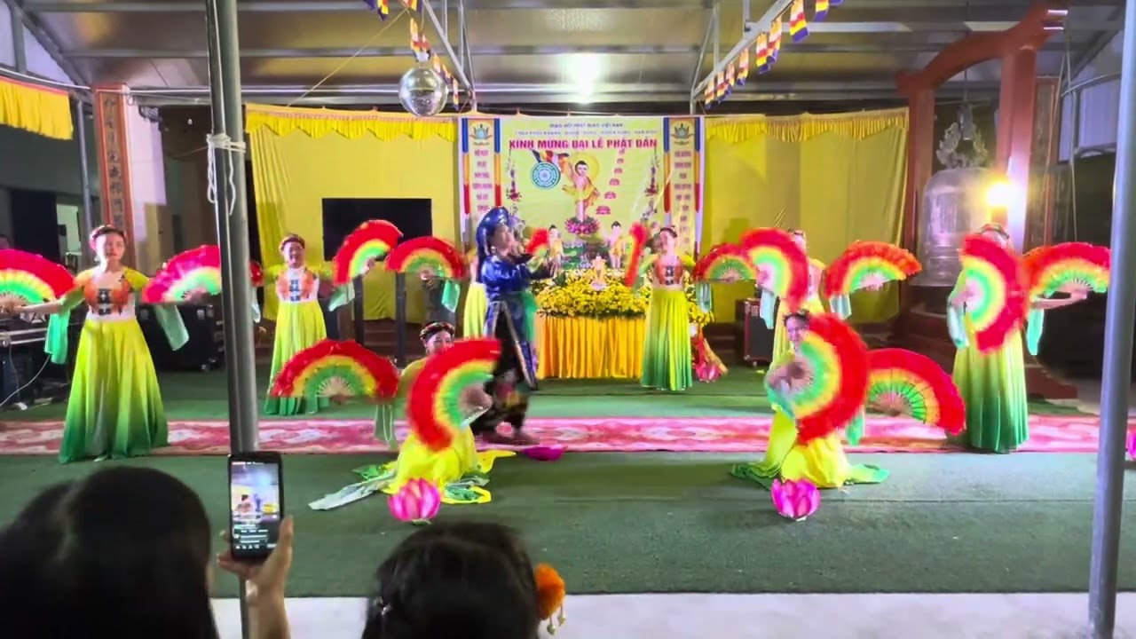 CHẦU LỤC CUNG LƯƠNG