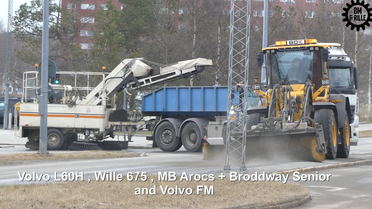 Volvo , Wille Wheel Loaders and MB truck in Street sweeping 2025