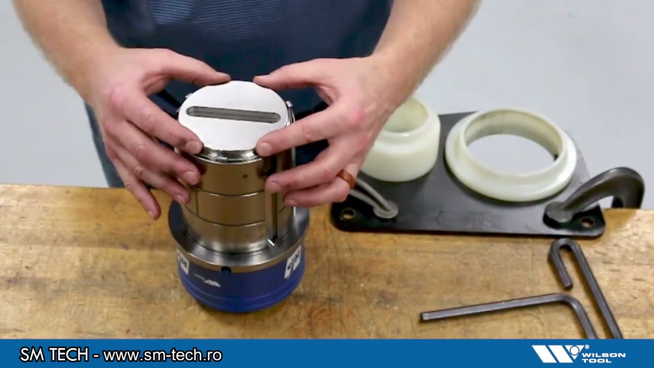 Instalarea și reglajul poansoanelor &icirc;n stațiile mari THICK TURRET Wilson Tool HP