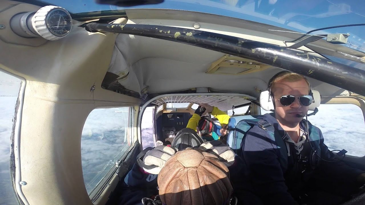 Life of a Skydive pilot