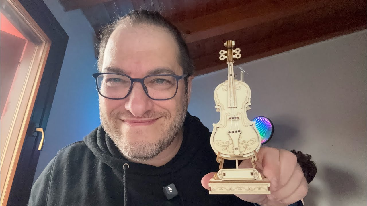 Violoncello in legno 🎻🎵🎶 costruisco la miniatura di un violoncello😁🤗 ASMR ITA