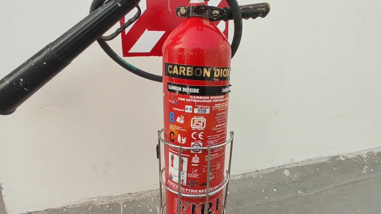 what is CO2 fire extinguisher ||  4.5kg carbon dioxide extinguisher || co2 | full details in hindi