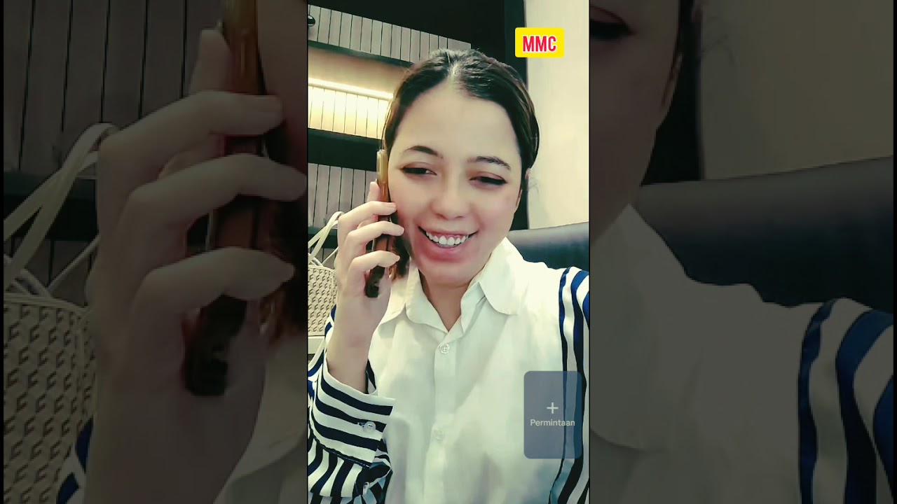 ARUMI KESAL DITINGGAL DR KAMELIA KERJA SAAT TIDUR ARUMI NGAMBEK SAMPAI MATIIN TELFON DR KAMELIA