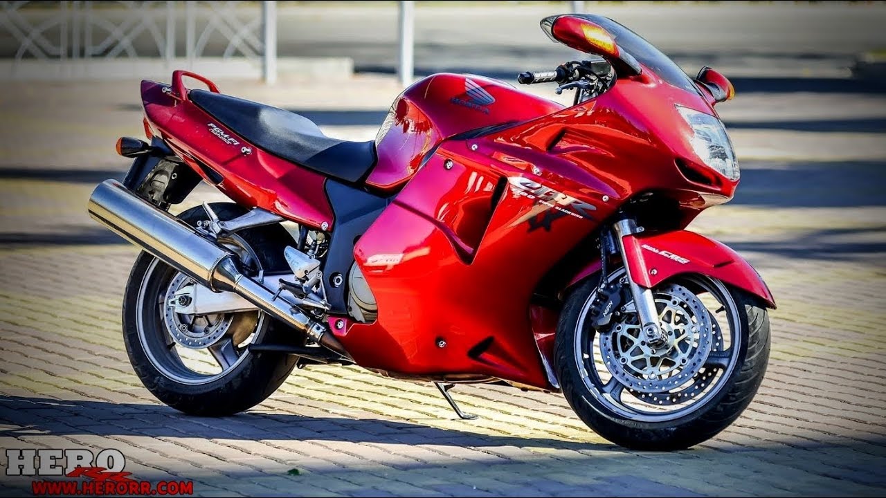 Вот почему Honda должна вернуть CBR1100XX BlackBird