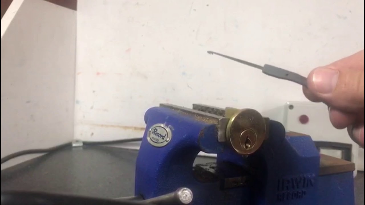 How To Remove Broken Key From Lock
