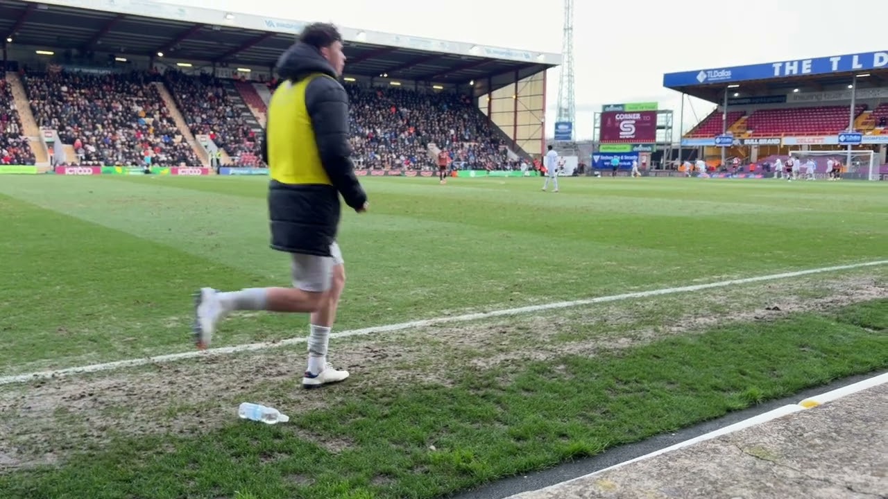 Bradford vs Peterborough United clips