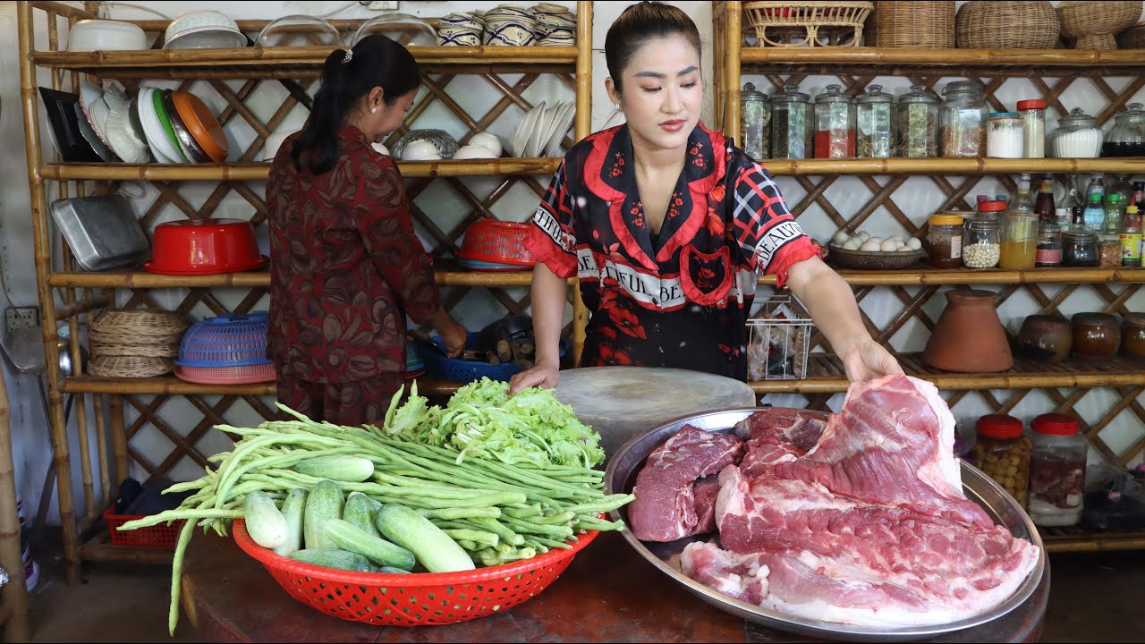 Long beans, cucumber, lettuce, beef, pork for table / Sreypov life show
