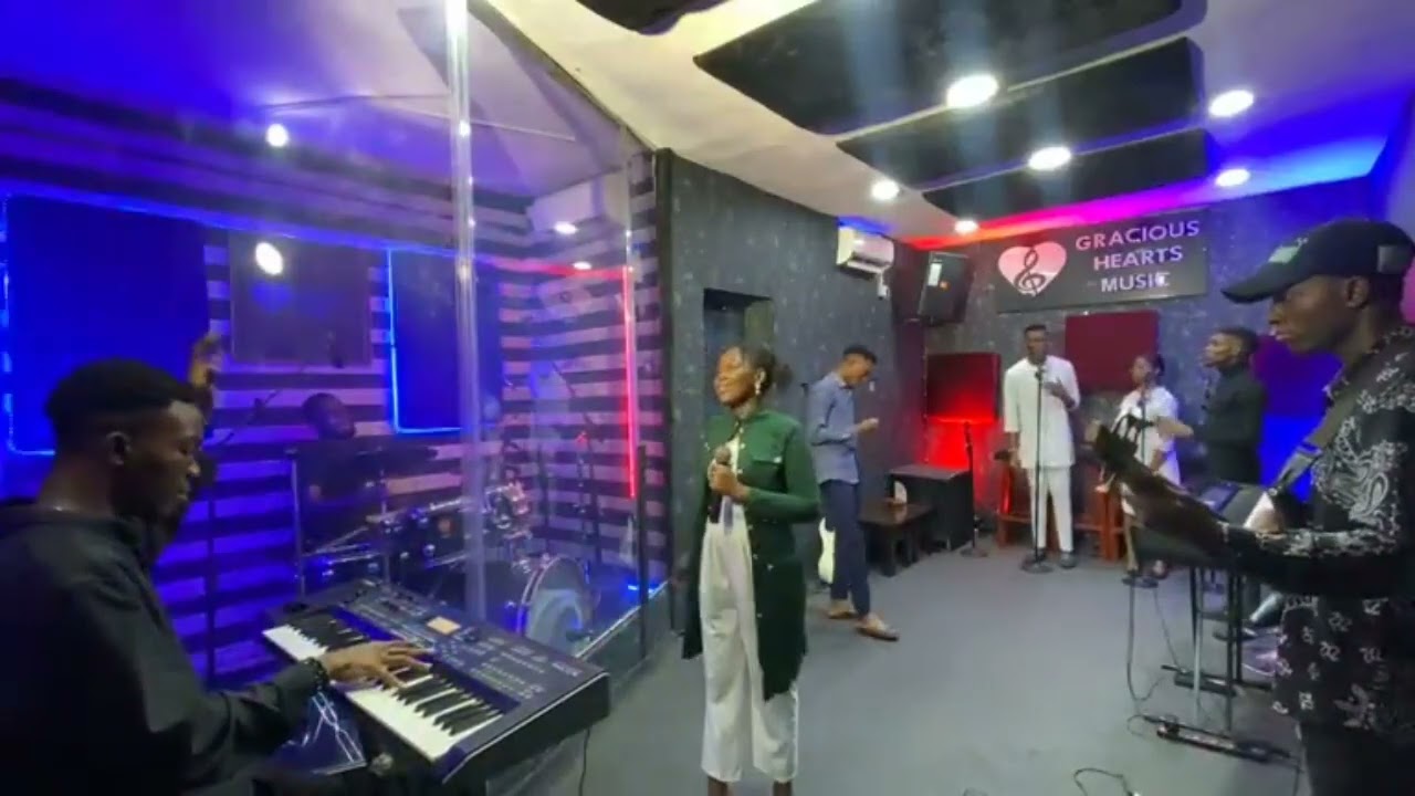WHAT AN INTENSE WORSHIP WITH PHIBI DAVID & TEAM IGNITE