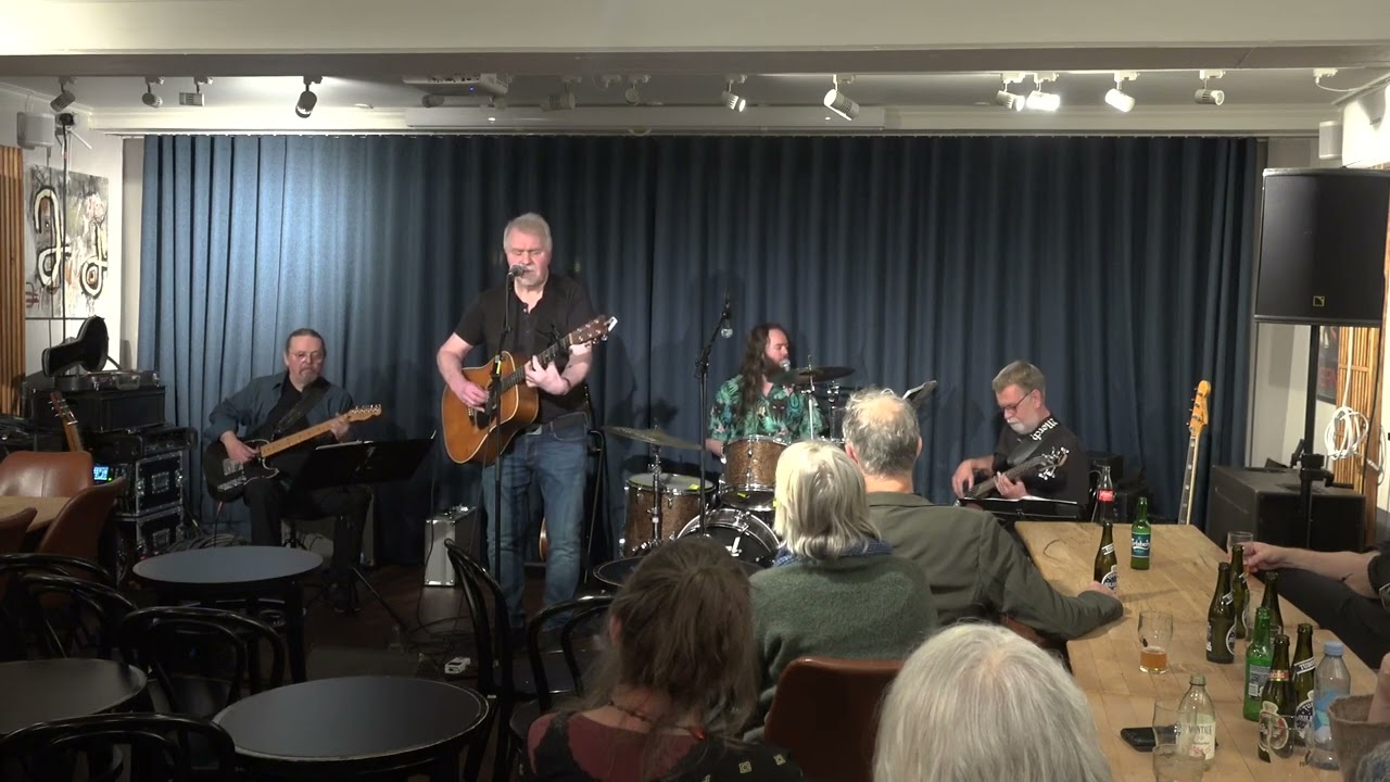 Helge - live