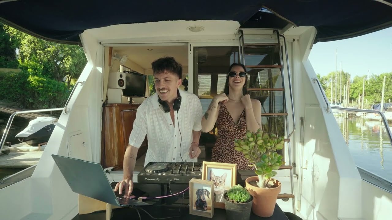 Fancy Music - Floating Deep House mix DJ set