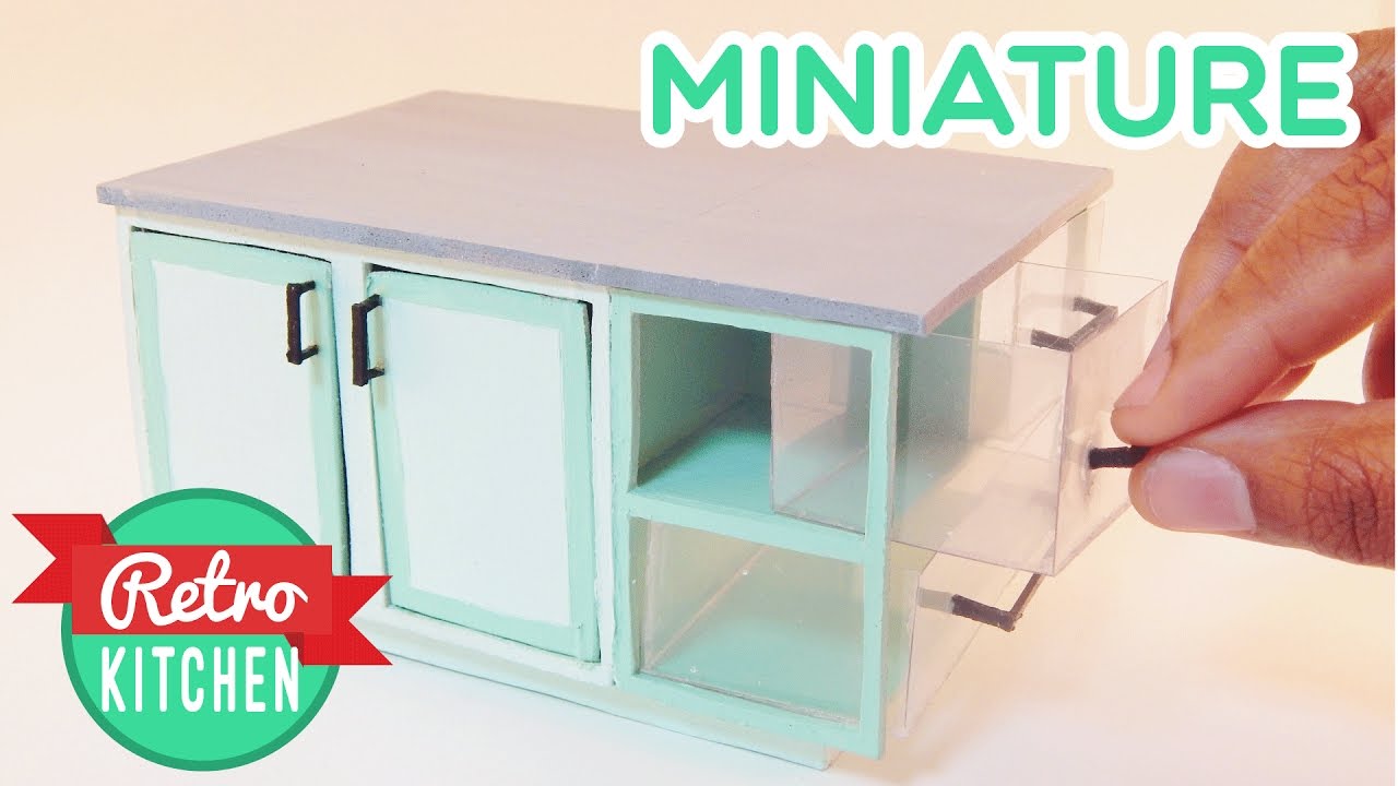 Kitchen Center Island | Retro Miniature Kitchen Room Box 1:12