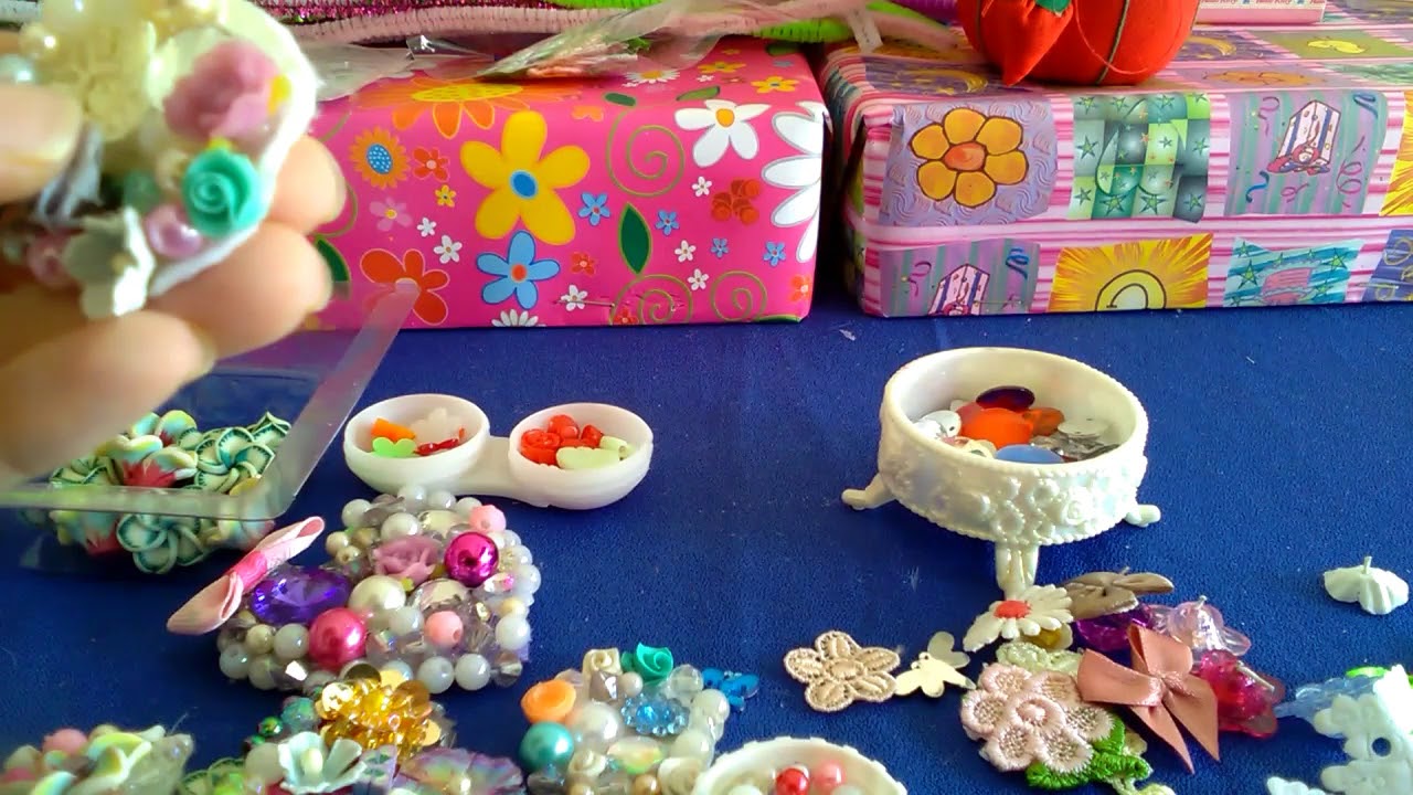 Centros para moños vintage con flores perlas y pedrería/paso a paso