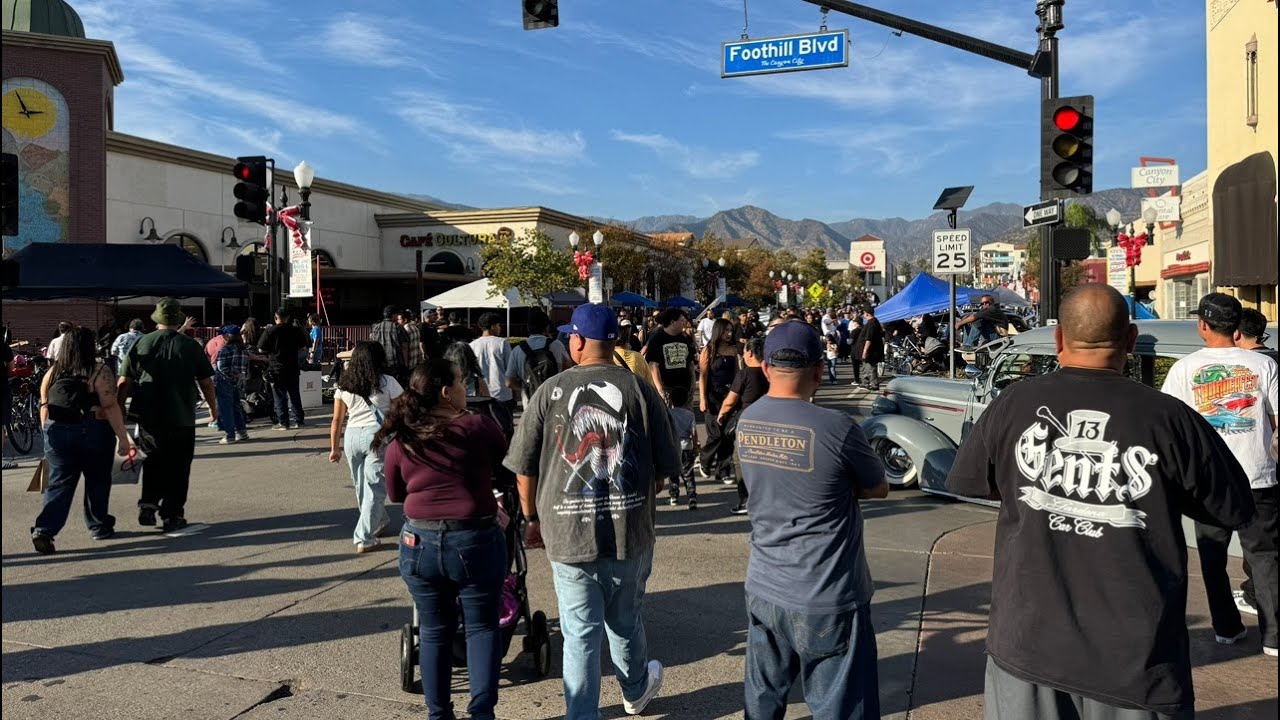 DOWNTOWN AZUSA, CA SUNDAY FUNDAY
