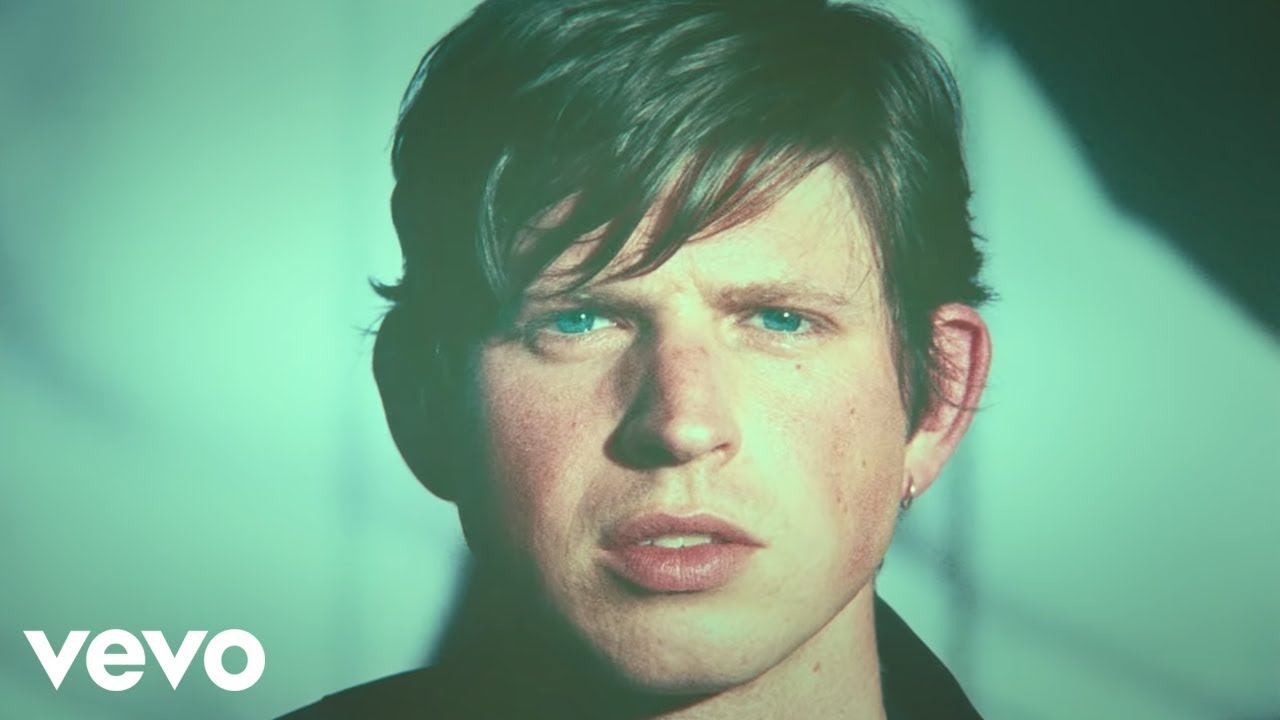 Kings Of Leon - Supersoaker (Official Video)