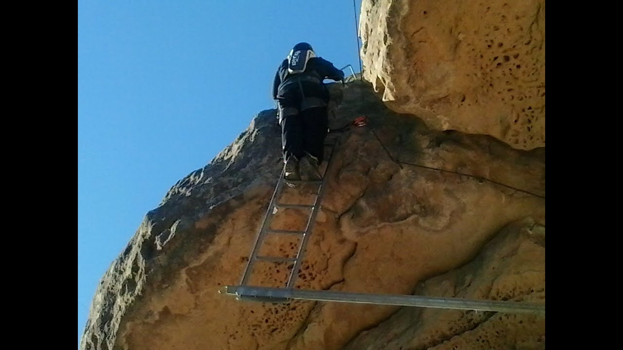Vía ferrata baumes corcades (Centelles)