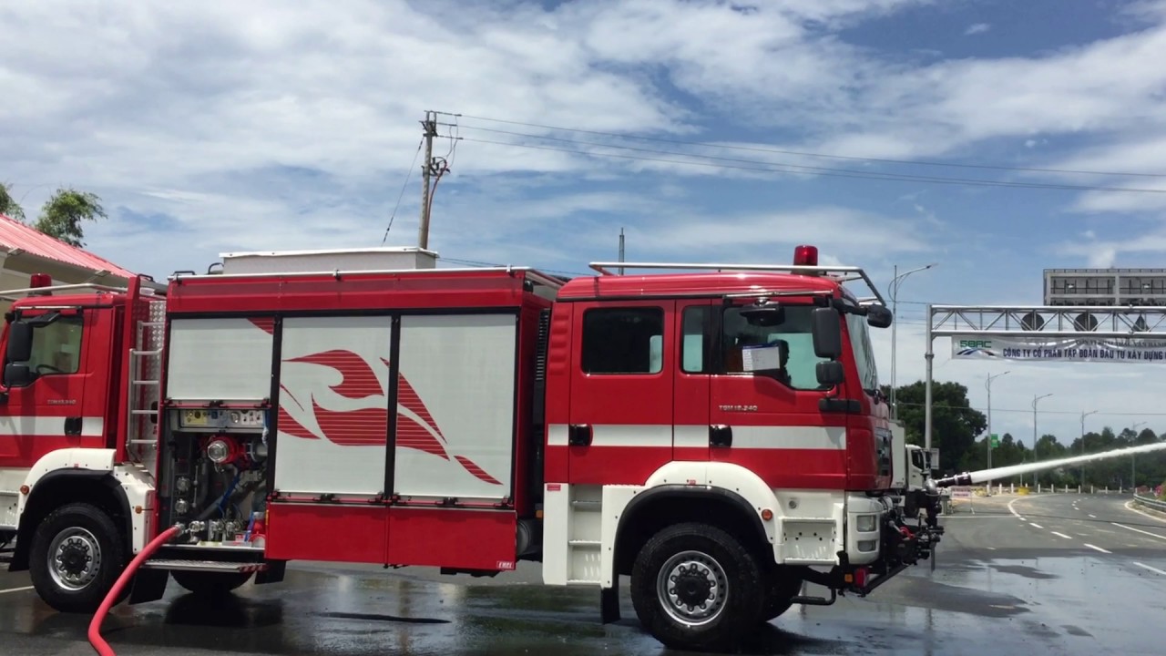 Double head Fire-fighting truck imported by HONG TIEN CO.,LTD