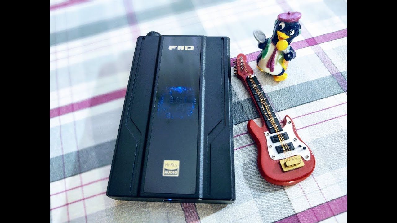 Fiio Q11 – самый бюджетный ЦАПо усилитель с автономным питанием!
