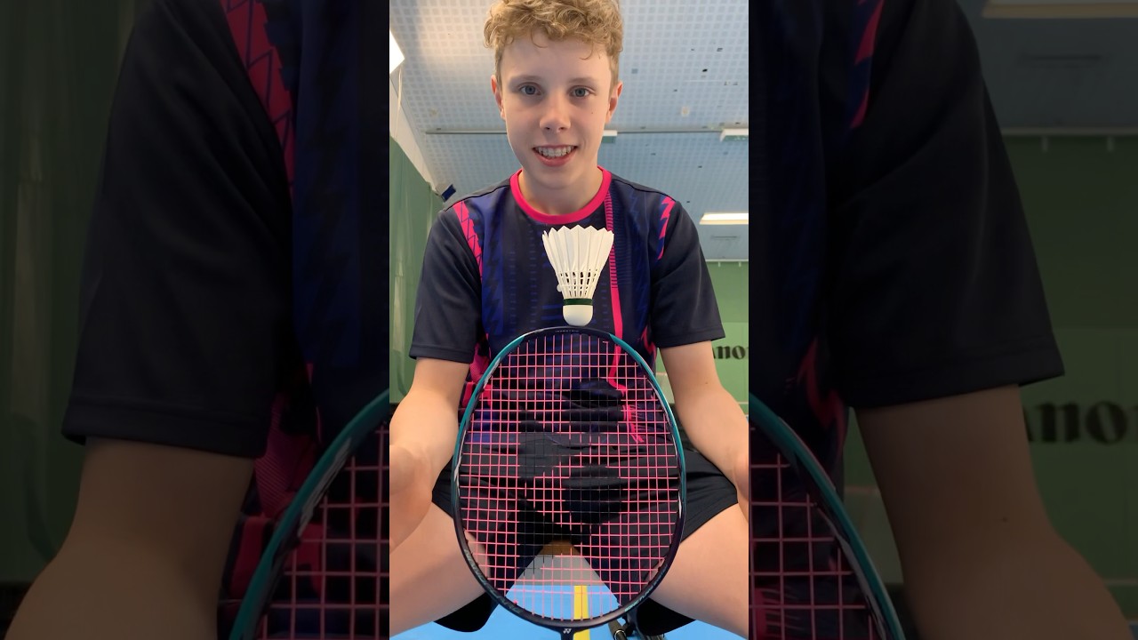 Throwback Thursday Badminton Shuttle Balance Trick #badminton #badmintontrick #throwbackthursday