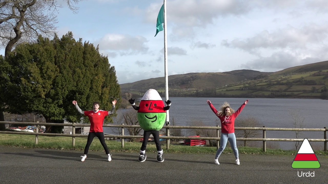 Dawns Hei Mistar Urdd