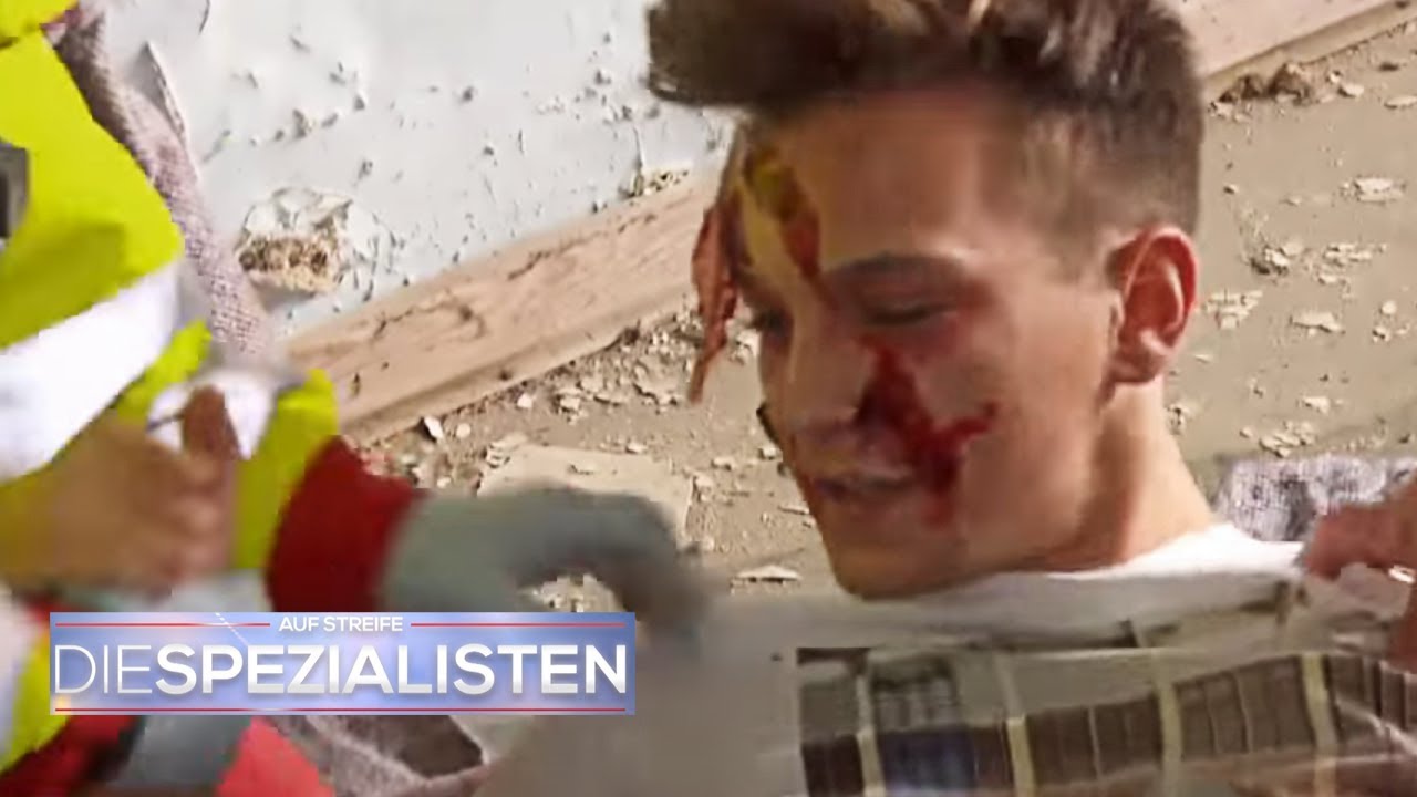Verletzte in der Schul-Ruine - Teil 2 | Auf Streife - Die Spezialisten | SAT.1 TV