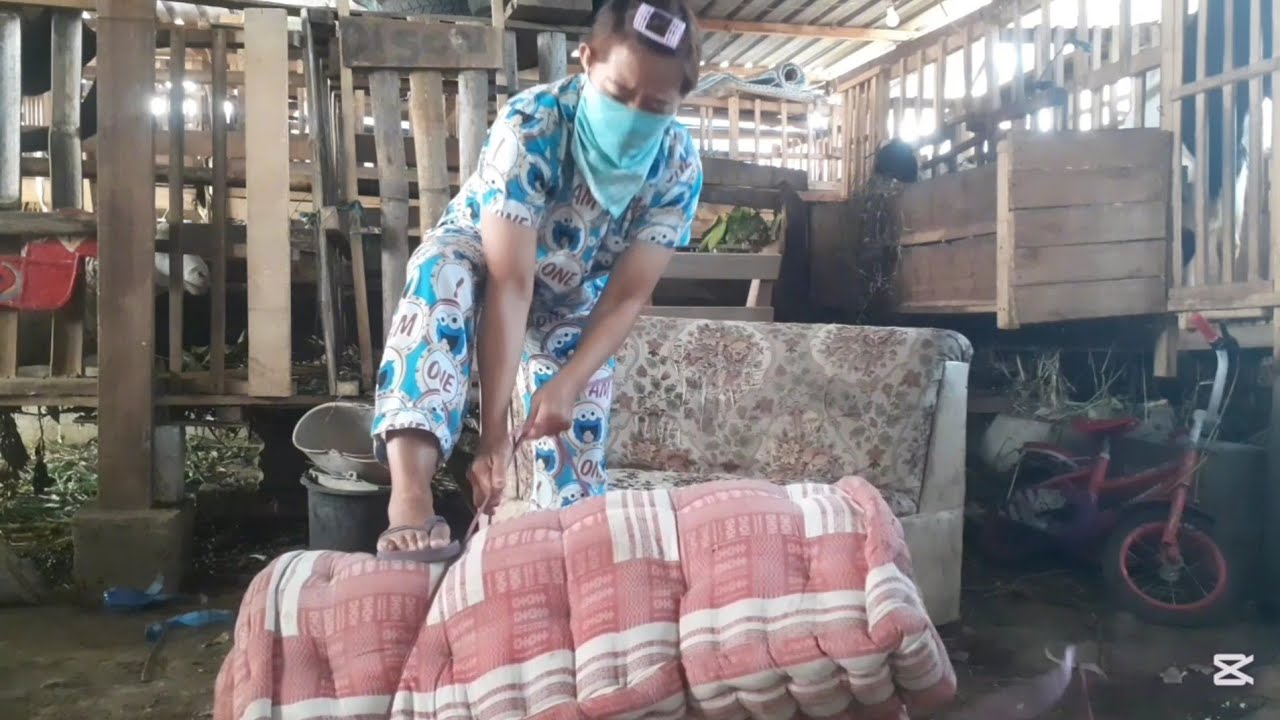 REVIEW KASUR KAPUK GEMOY WARNA MERAH JAMBU PEMBERIAN DARI CAK NAN