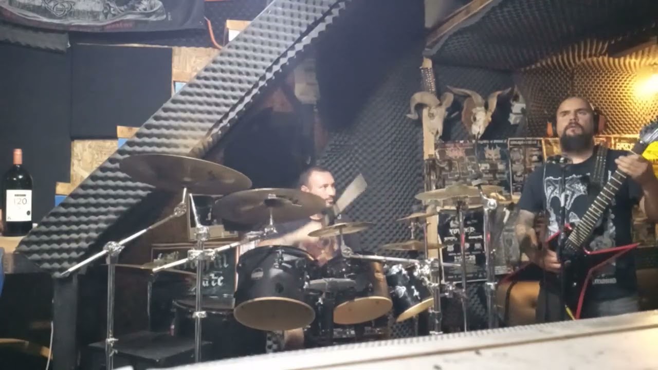  Perpetual Holocaust - Cult Of Death - Perpetual Holocaust. Ensayo