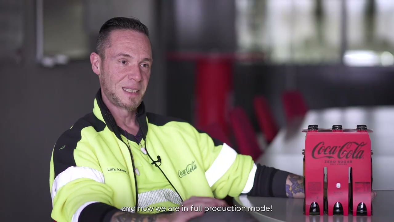 Coca-Cola, Fanta, Sprite & Co.: Comeback of the sixpack with glass bottles in Germany | CCEP Germany